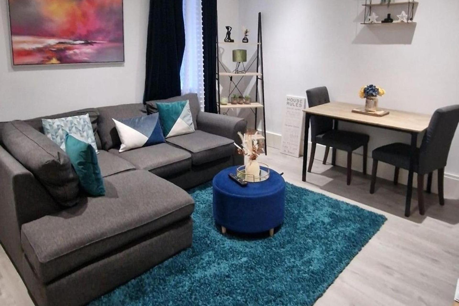 Strood Home-Sleeps 6-Great For Groups & Families Rochester (Kent) Eksteriør bilde